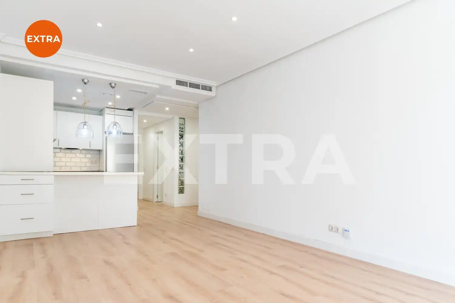 Wohnzimmer von Wohnung zur Miete in Madrid mit Klimaanlage, Heizung und Gemeinschaftspool