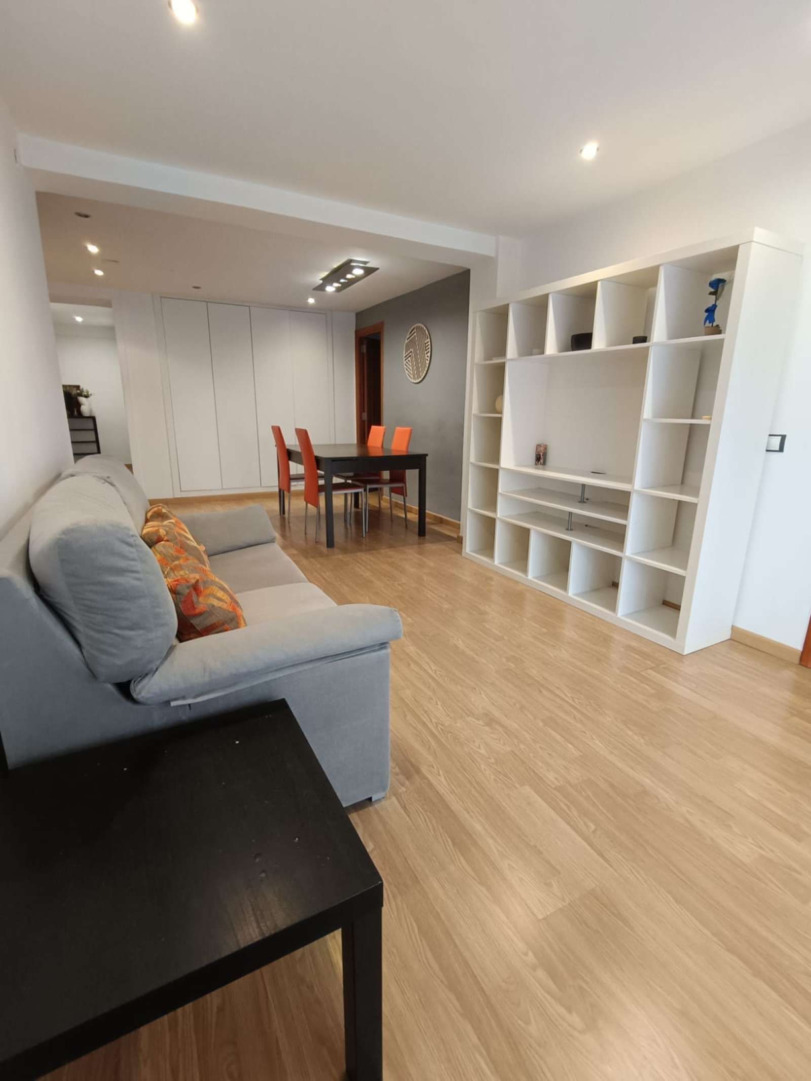 Sala d'estar de Apartament per a compartir en  Valencia Capital amb Aire condicionat, Calefacció i Terrassa