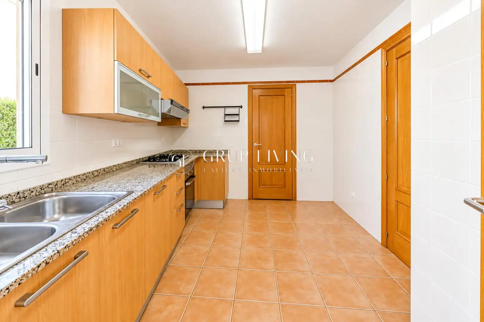Casa con jardín en venta en Carrer MESTRE MESIES, imagen 6