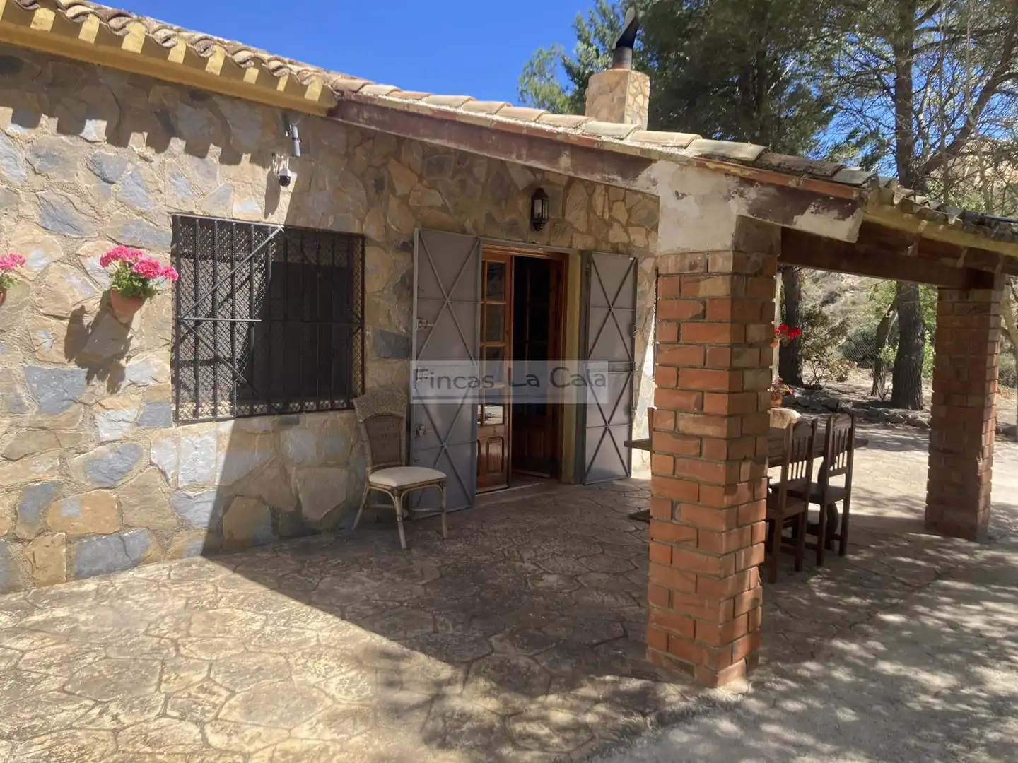 Casa rustica in vendita a Confrides, imagen 3