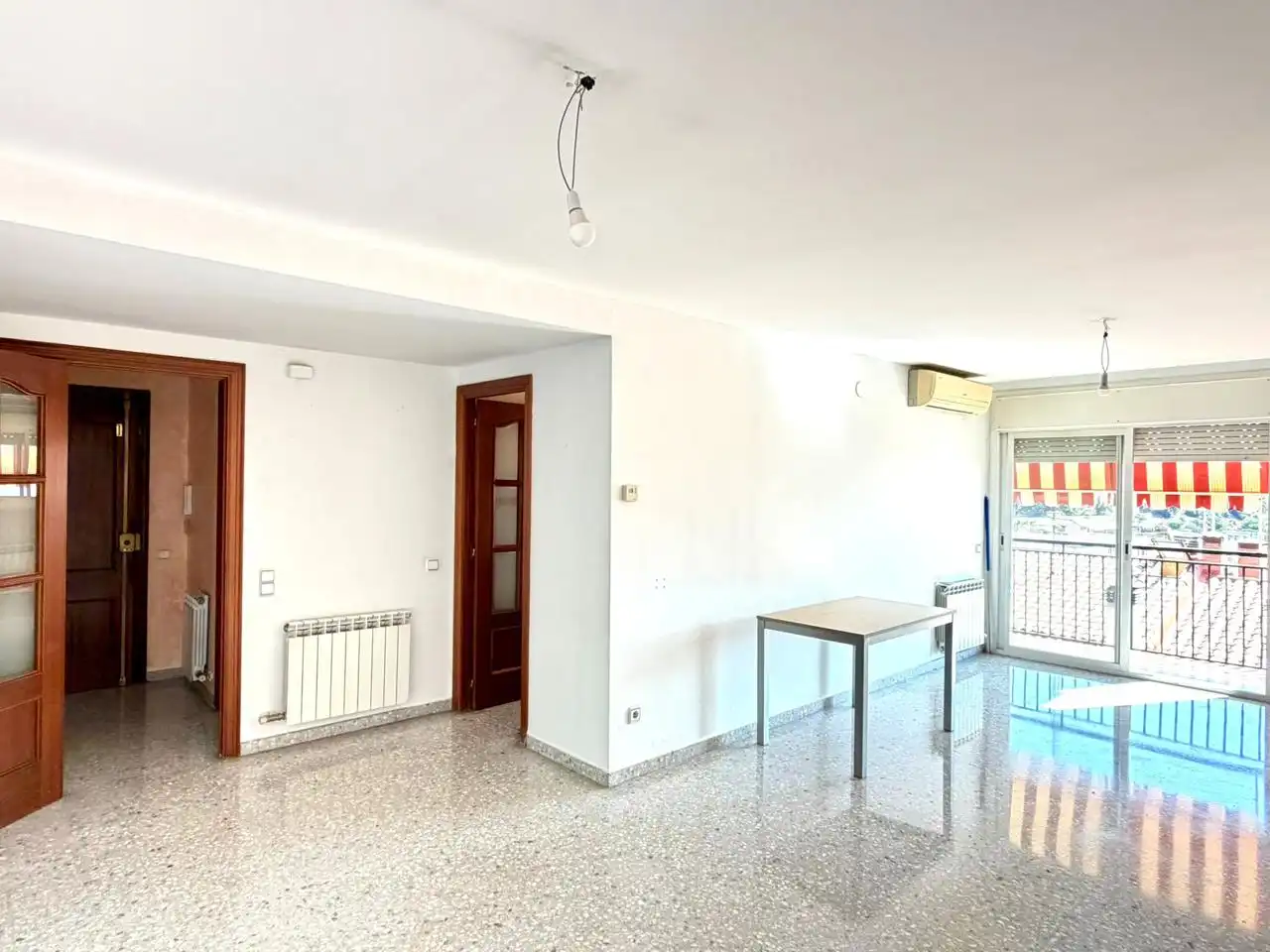Living room of Flat for sale in Mataró  with Air Conditioner