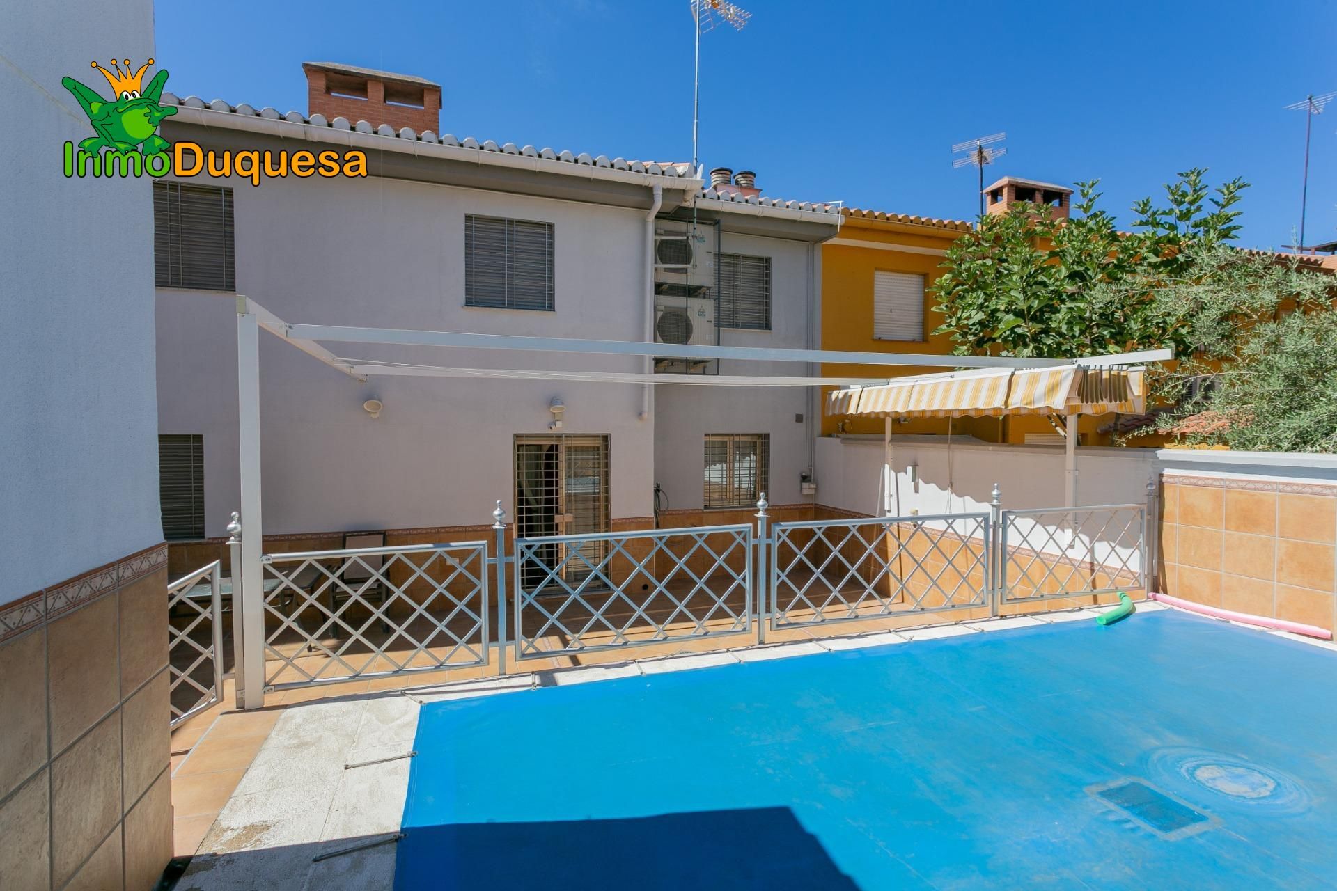 Exterior view of House or chalet for sale in Maracena  with Private garden, Terrace and Community pool