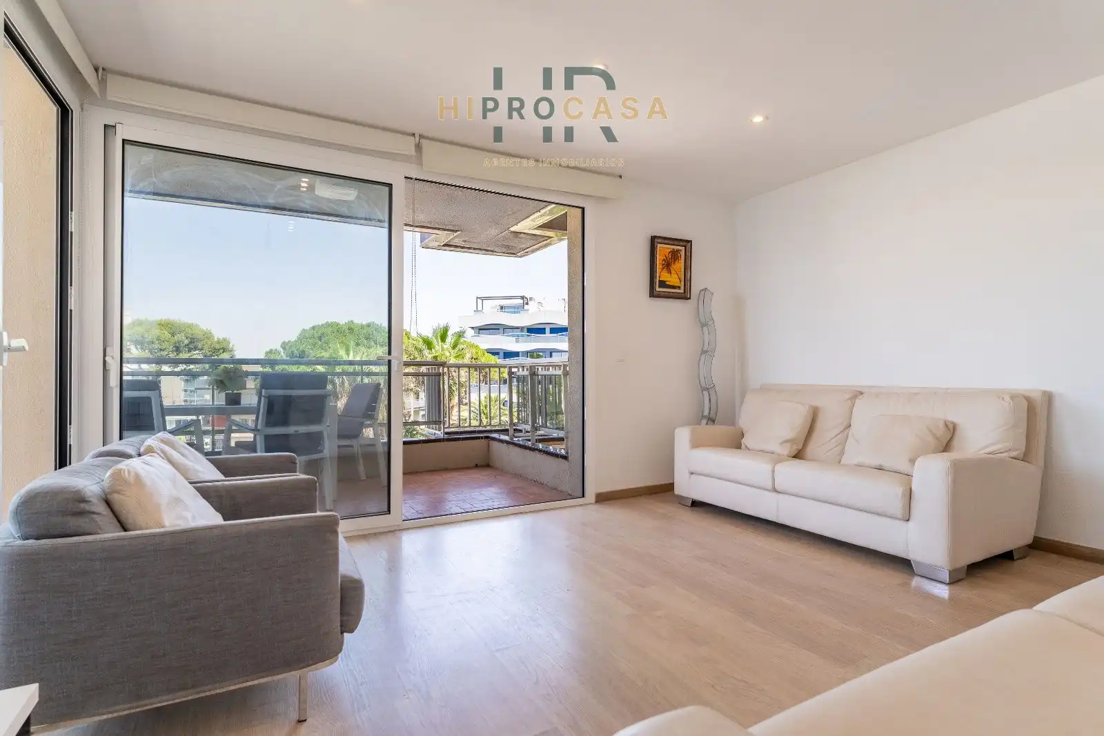 Vista exterior de Piso en venta en Población de Arroyo con Terraza y Amueblado
