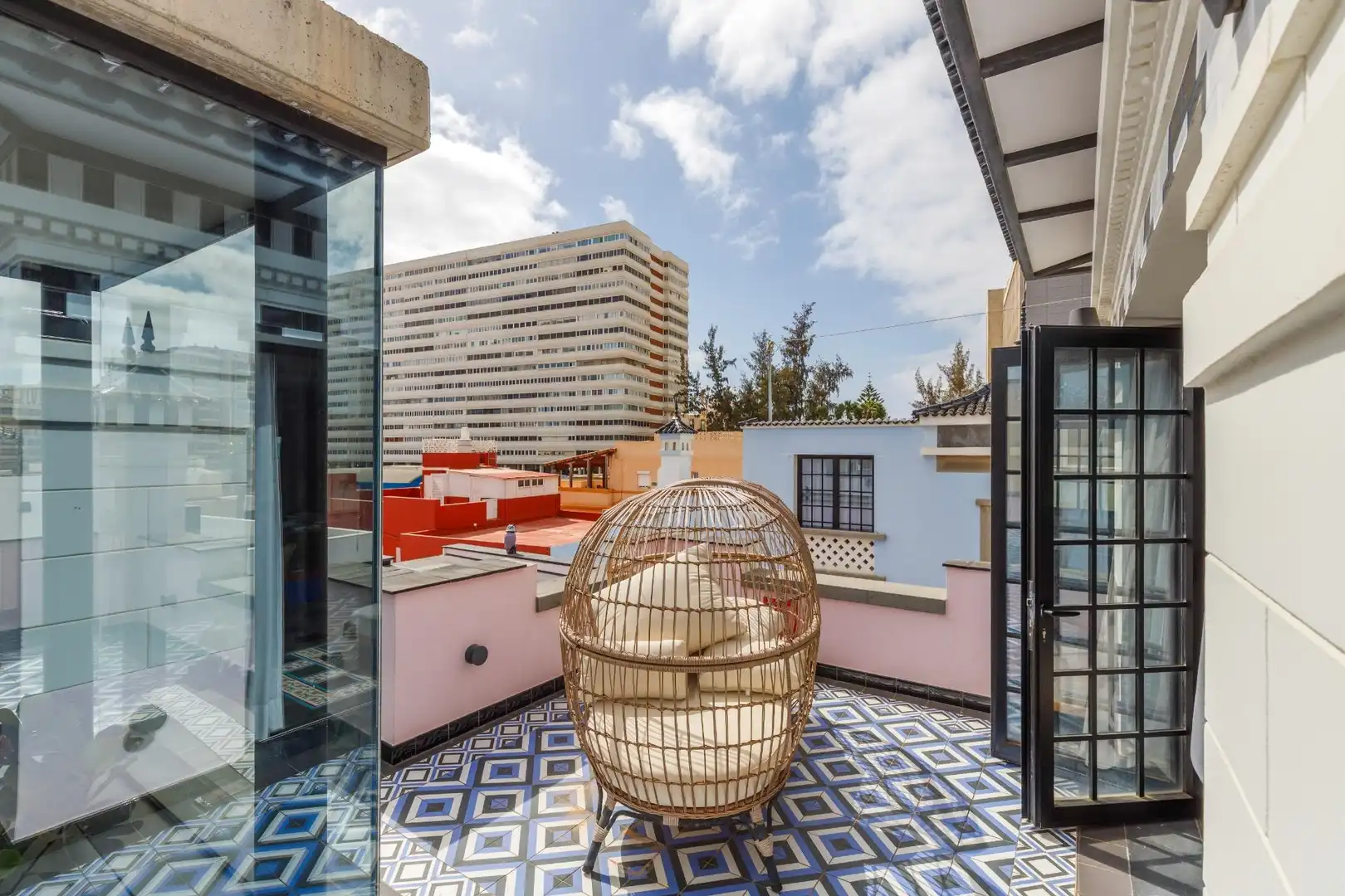 Terrassa de Casa o xalet en venda en Las Palmas de Gran Canaria amb Jardí privat, Terrassa i Traster