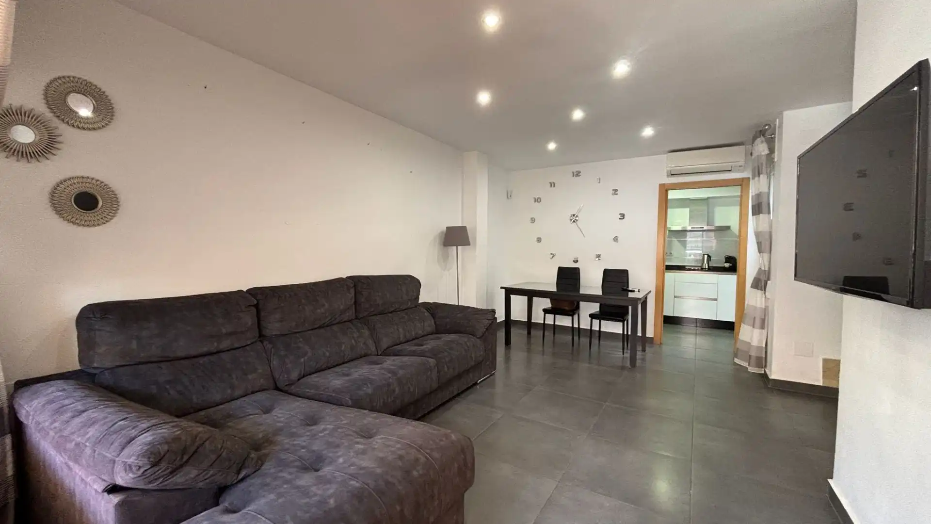 Sala de estar de Casa adosada en venta en Cartagena con Aire acondicionado, Terraza y Amueblado