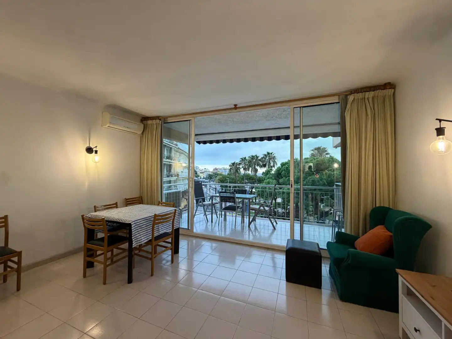 Piso en venta en Palamós con Aire acondicionado, Terraza y Amueblado