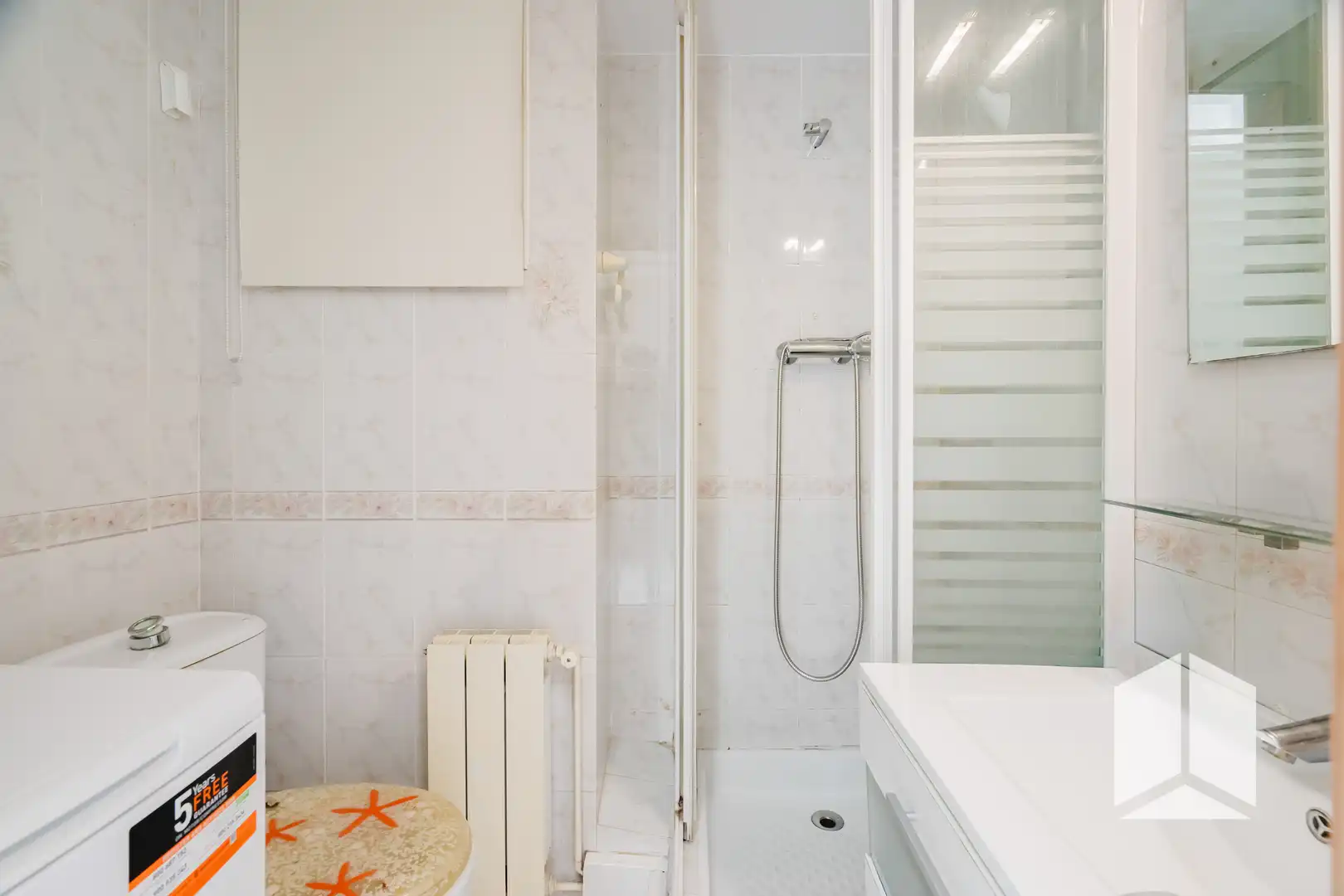 Bathroom of Attic for sale in Castelldefels  with Heating, Swimming Pool and Balcony