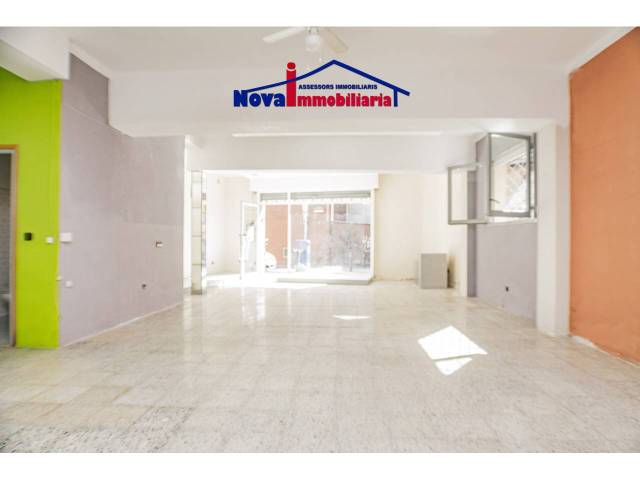 Local comercial en Venta en Calle salvador barone en Centre