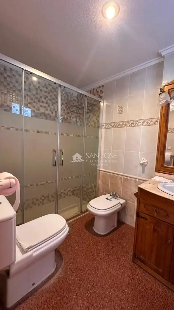 Bany de Casa o xalet en venda en Aspe amb Aire condicionat i Balcó