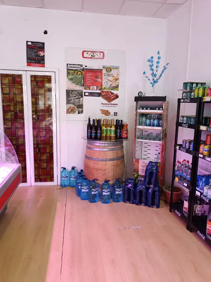 Local de lloguer en Quijorna amb Aire condicionat, Calefacció i Moblat