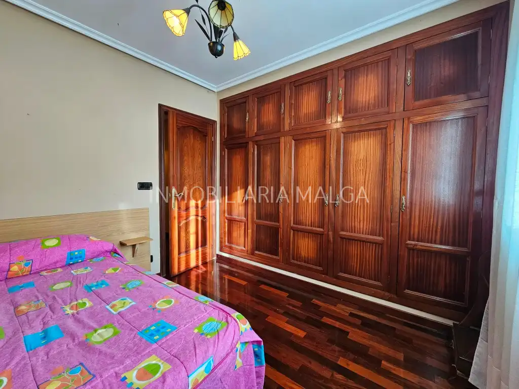 Habitación de Casa o chalet en venta en Colunga con Calefacción, Jardín privado y Parquet