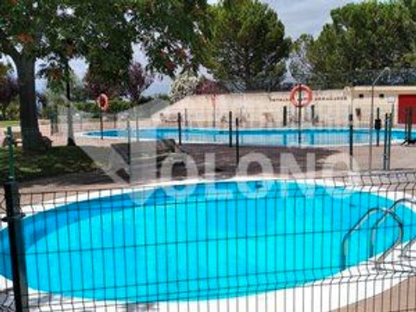 Piscina de Pis en venda en Haro amb Calefacció, Traster i Balcó