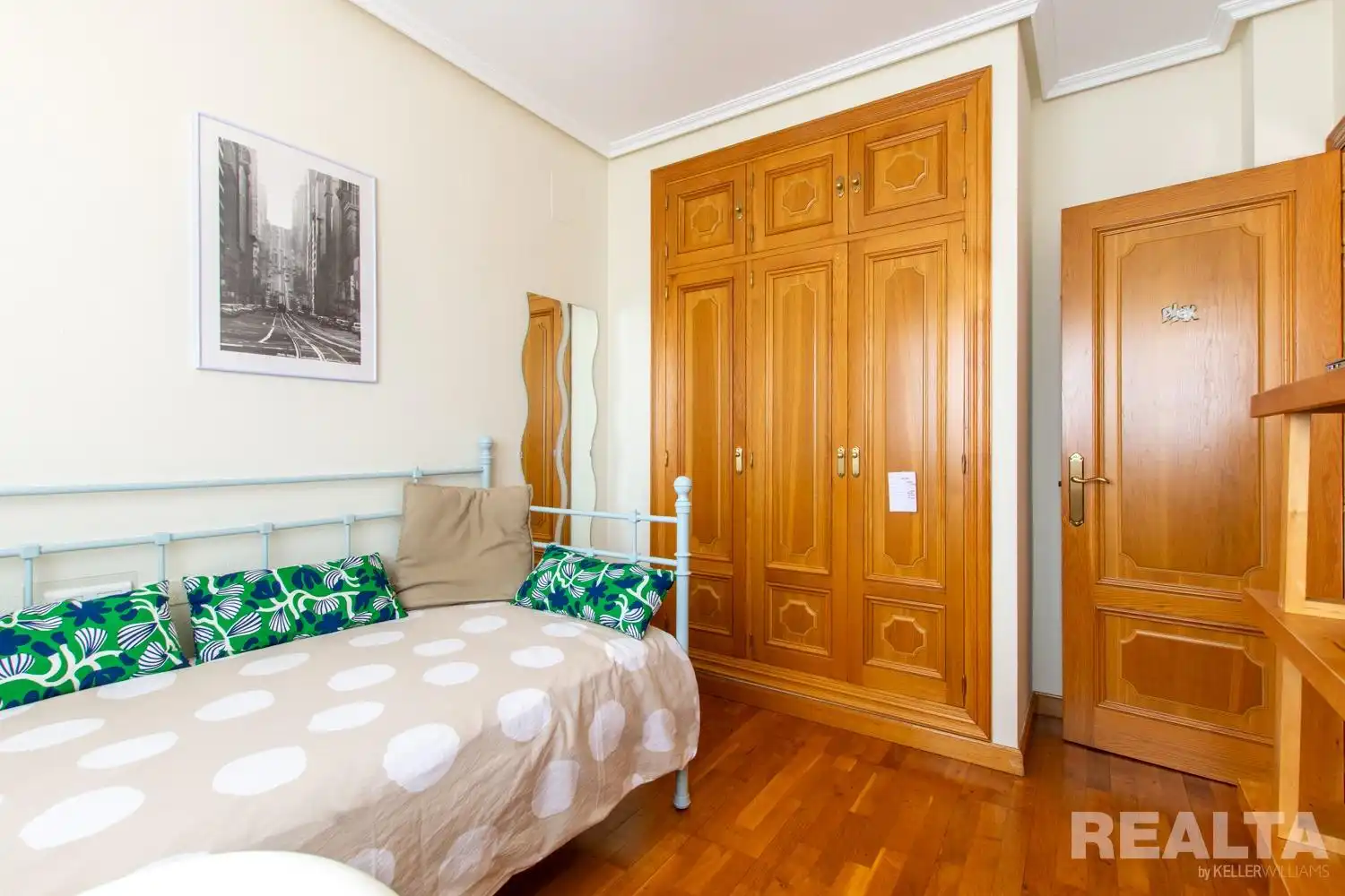 Habitación de Casa adosada en venta en Valdetorres de Jarama