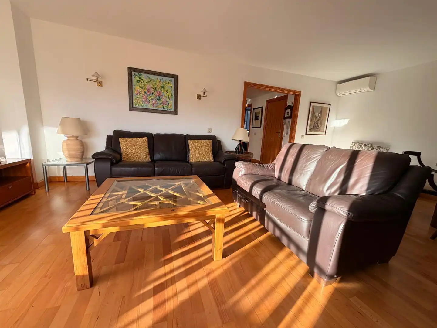 Sala d'estar de Pis en venda en  Palma de Mallorca amb Aire condicionat, Terrassa i Piscina comunitària