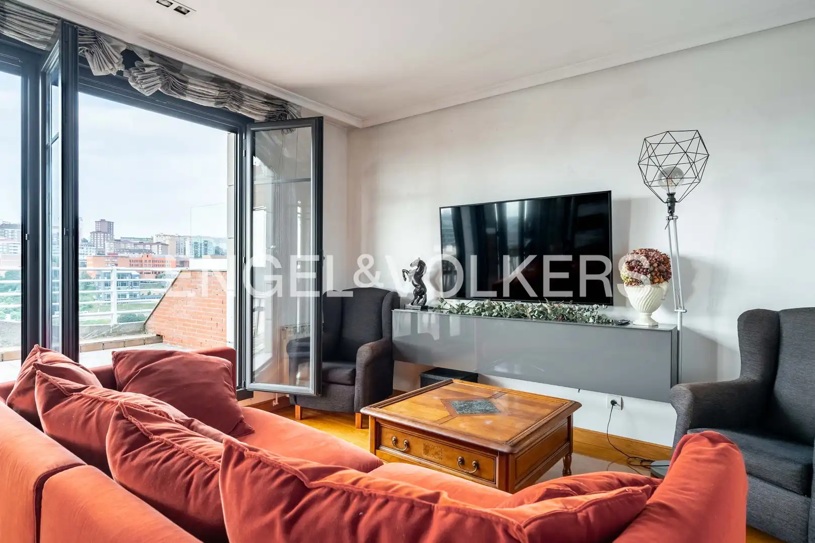 Ático en venta en Calle Hermanas Bronte, La Pereda