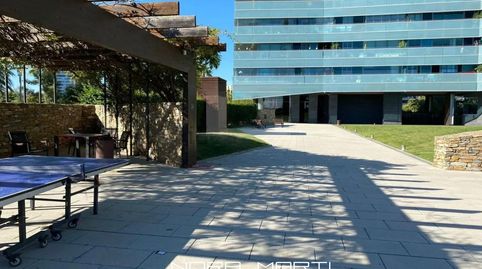 En venta Vivienda de 97 m2 con terraza de 45 m2 y vistas en Diagonal Mar, Barcelona, imatge 2