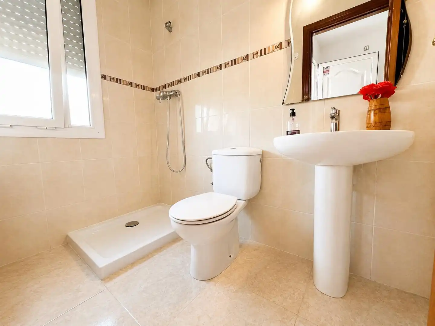 Baño de Casa o chalet en venta en Calafell con Aire acondicionado, Calefacción y Jardín privado