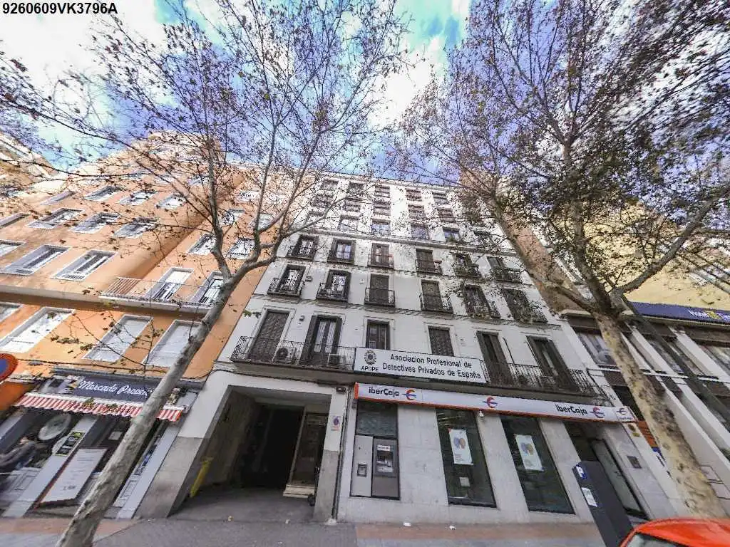 Vista exterior de Pis en venda en Madrid