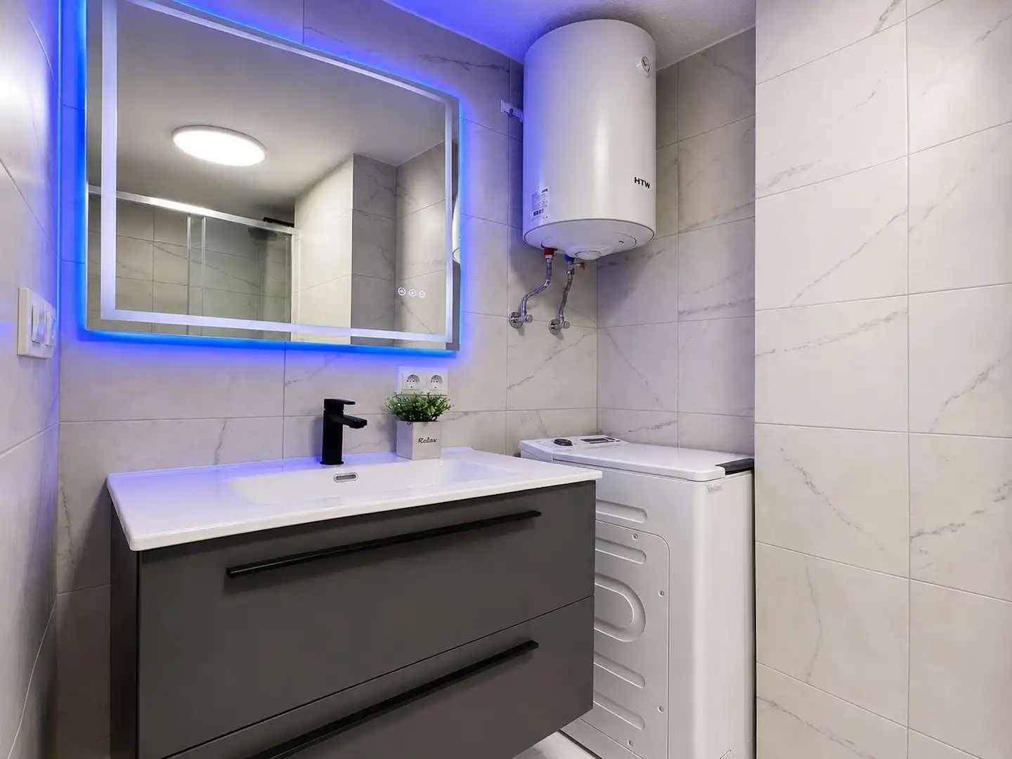 Bany de Apartament en venda en Playa del Acequión, Náufragos y Rocío del Mar