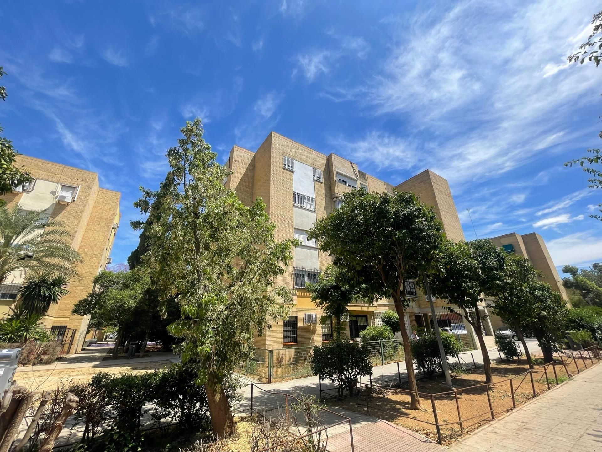 Vista exterior de Pis en venda en  Sevilla Capital