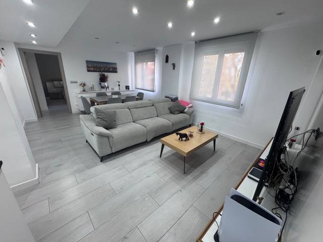 Piso en Venta en Plaza compositor Antonio Ferriz en El Mercado - Plaza de Toros