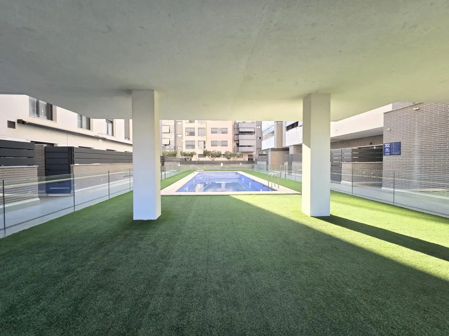 Piscina de Pis en venda en Elche / Elx amb Aire condicionat, Traster i Balcó