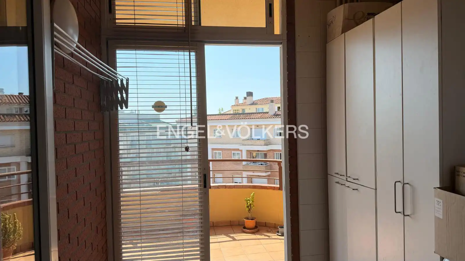 Flat with terrace for sale in Carrer Mare de Déu de Montserrat, imagen 5
