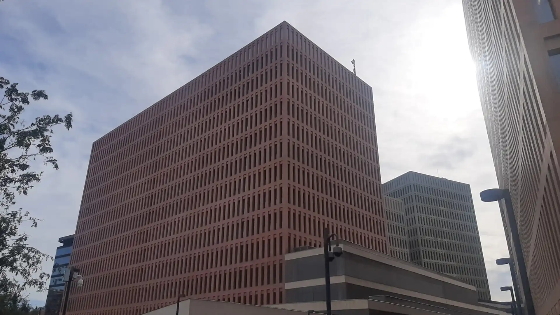 Exterior view of Premises for transfer in L'Hospitalet de Llobregat  with Air Conditioner, Furnished and Alarm