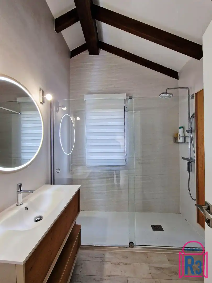 Baño de Casa o chalet en venta en Villaquilambre con Calefacción