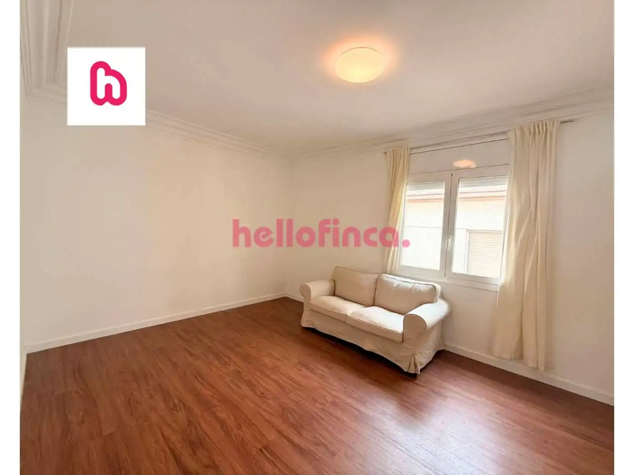 Bedroom of Flat for sale in El Vendrell  with Air Conditioner, Heating and Parquet flooring