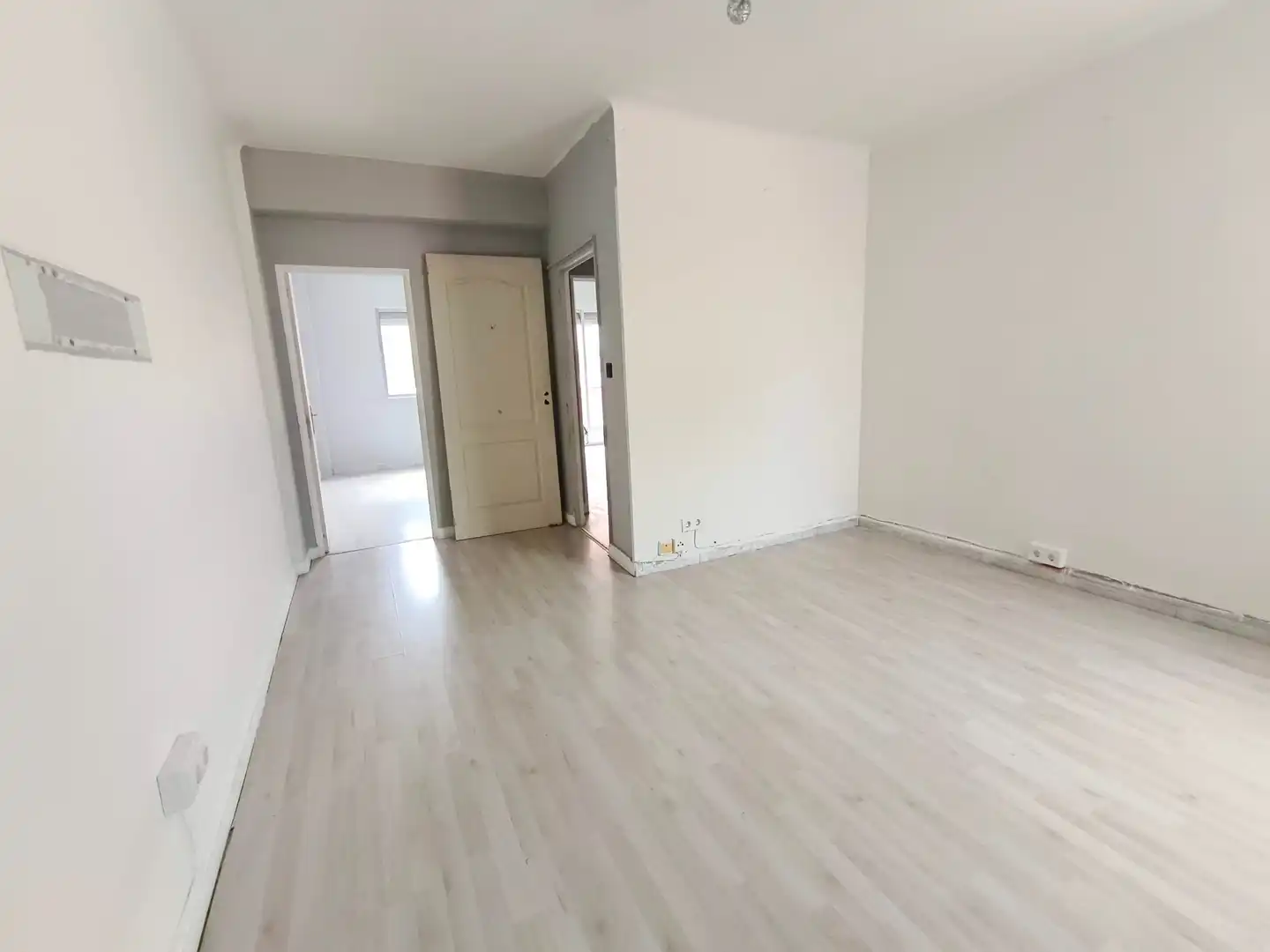 Sala d'estar de Pis en venda en Madrid