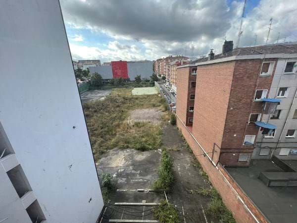 Vista exterior de Pis en venda en Barakaldo 