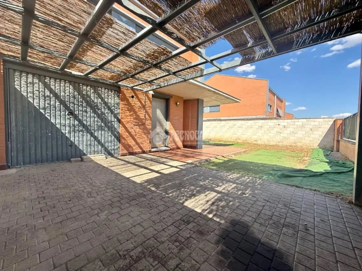 Terrace of Detached homes for sale in Alovera  with Heating and Alarm