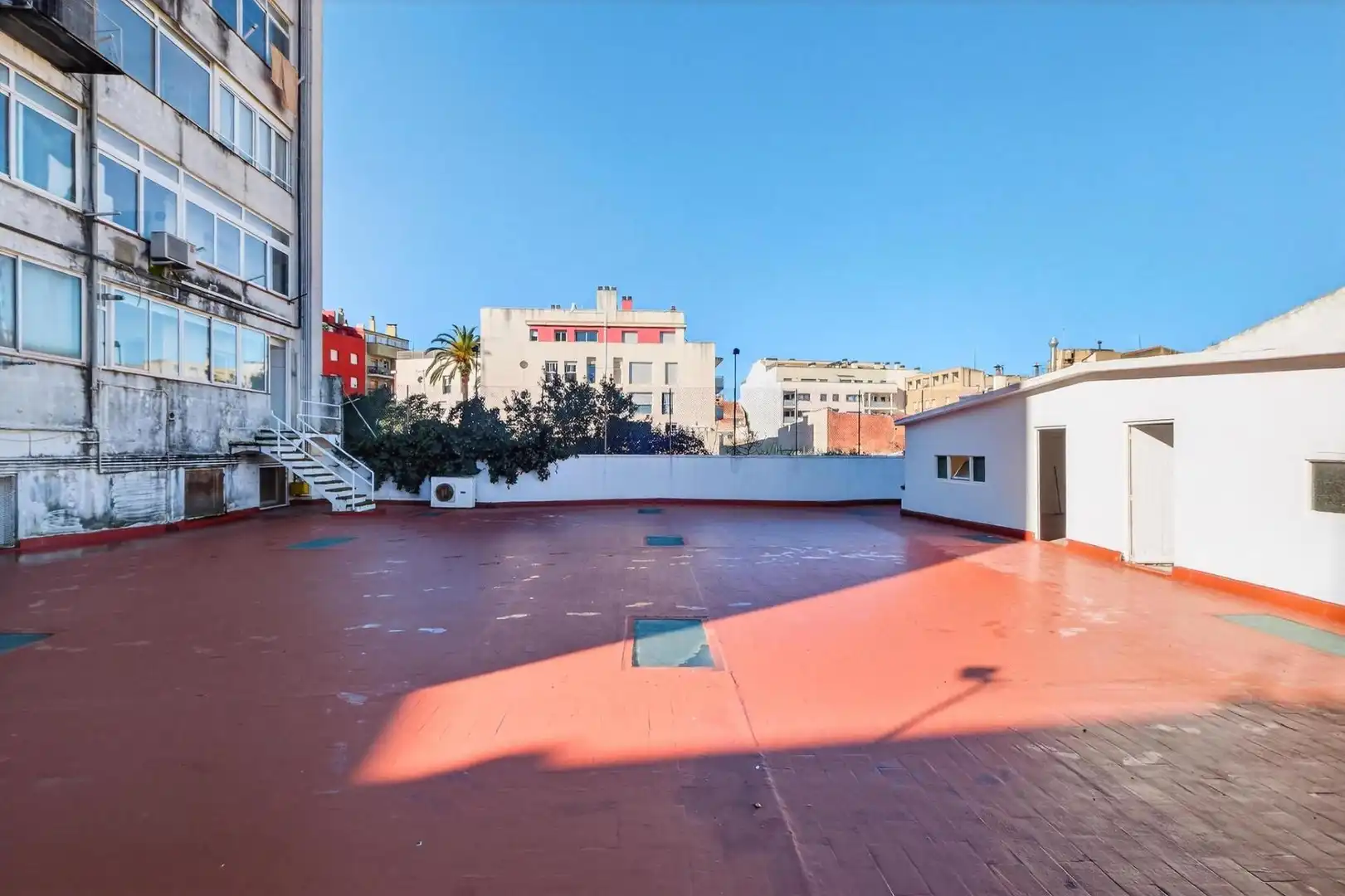 Vista exterior de Pis en venda en Figueres amb Aire condicionat, Calefacció i Parquet