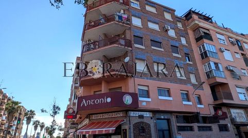 ESTUPENDA VIVIENDA DE TRES DORMITORIOS