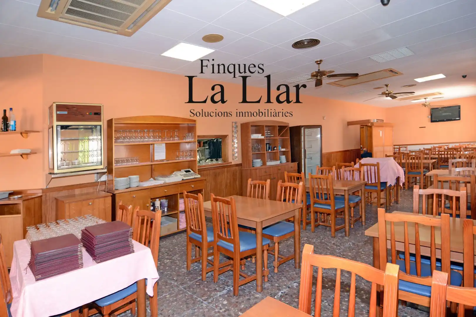Commercial properties for sale in d'Ernest Lluch, Torrent Ballester
