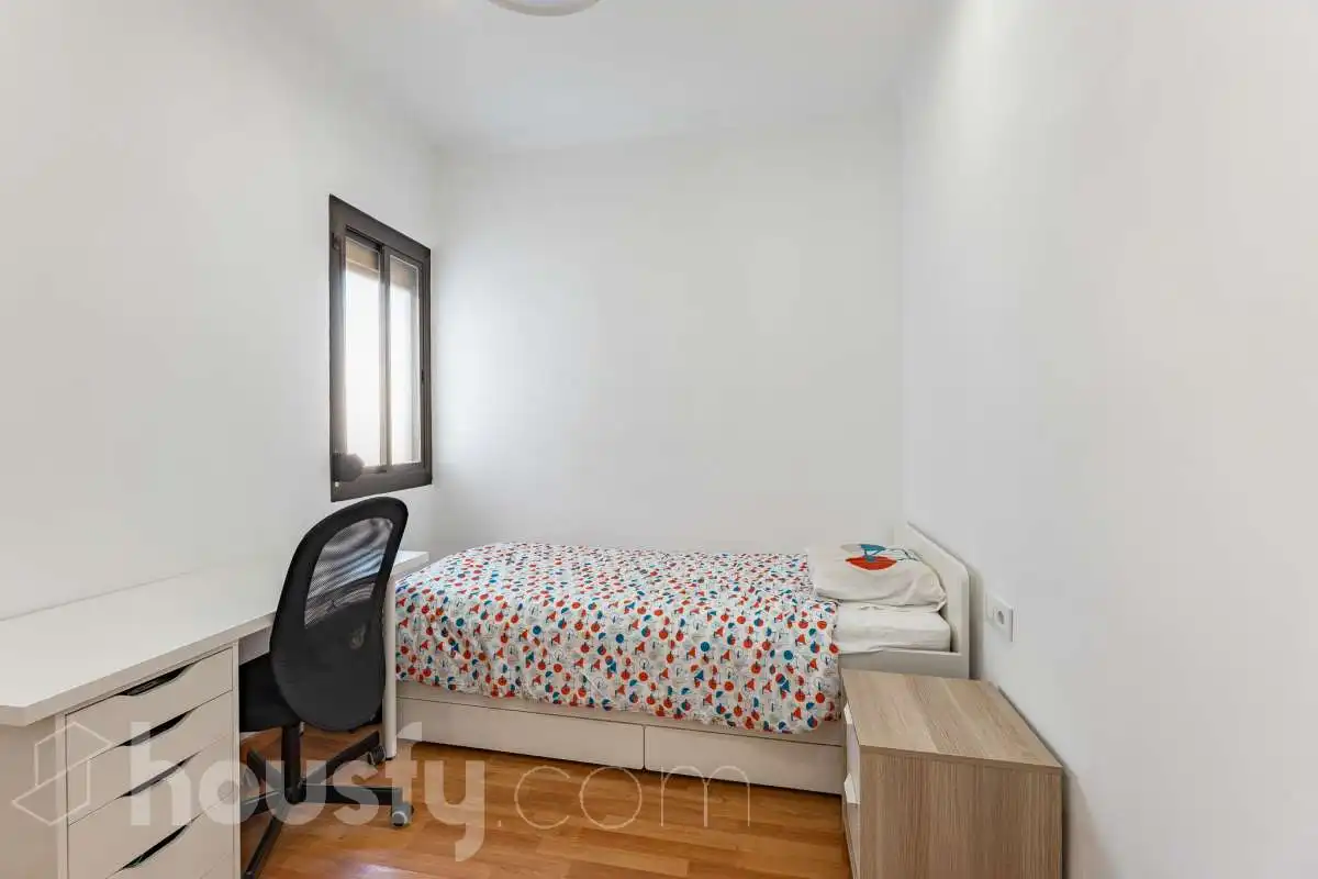 Habitación de Piso en venta en Esplugues de Llobregat con Aire acondicionado, Calefacción y Parquet