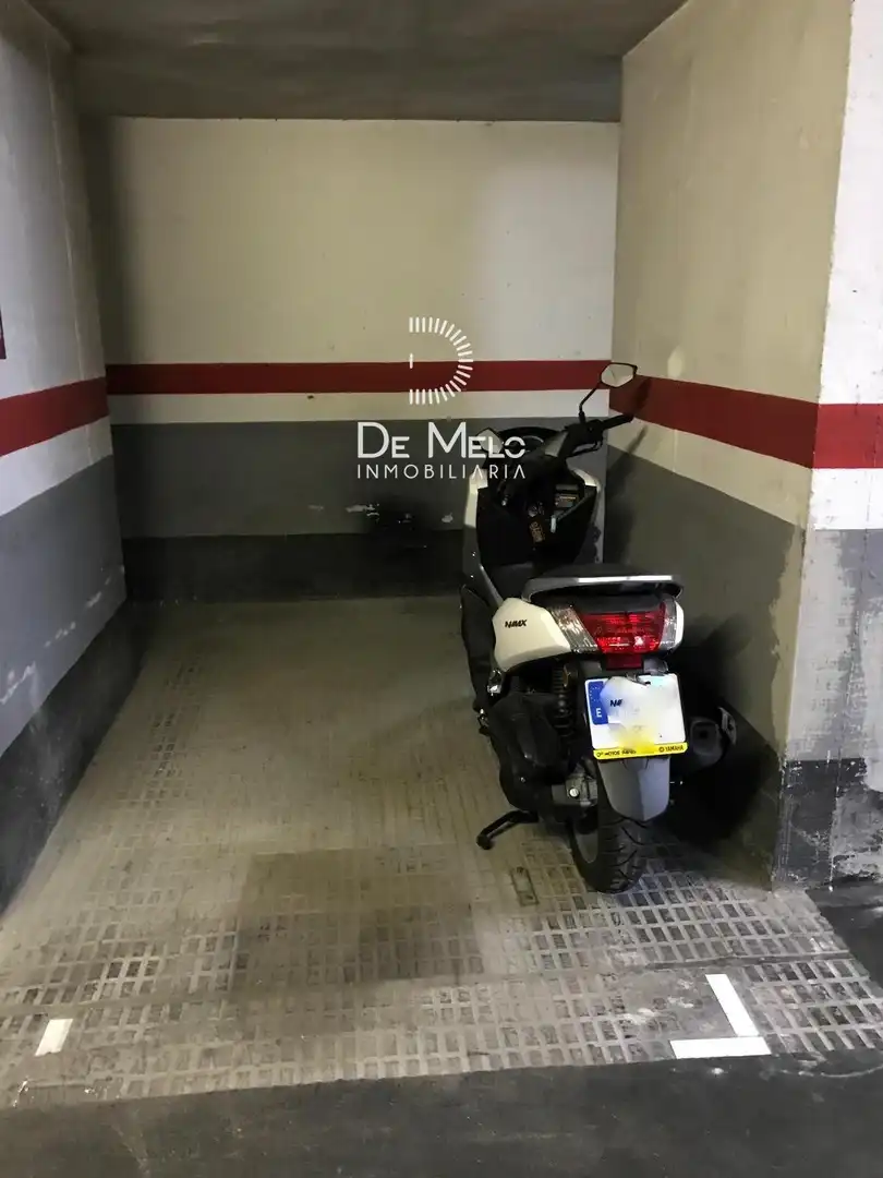 Garage zur Miete in Arístides Maillol, 1, La Maternitat i Sant Ramon