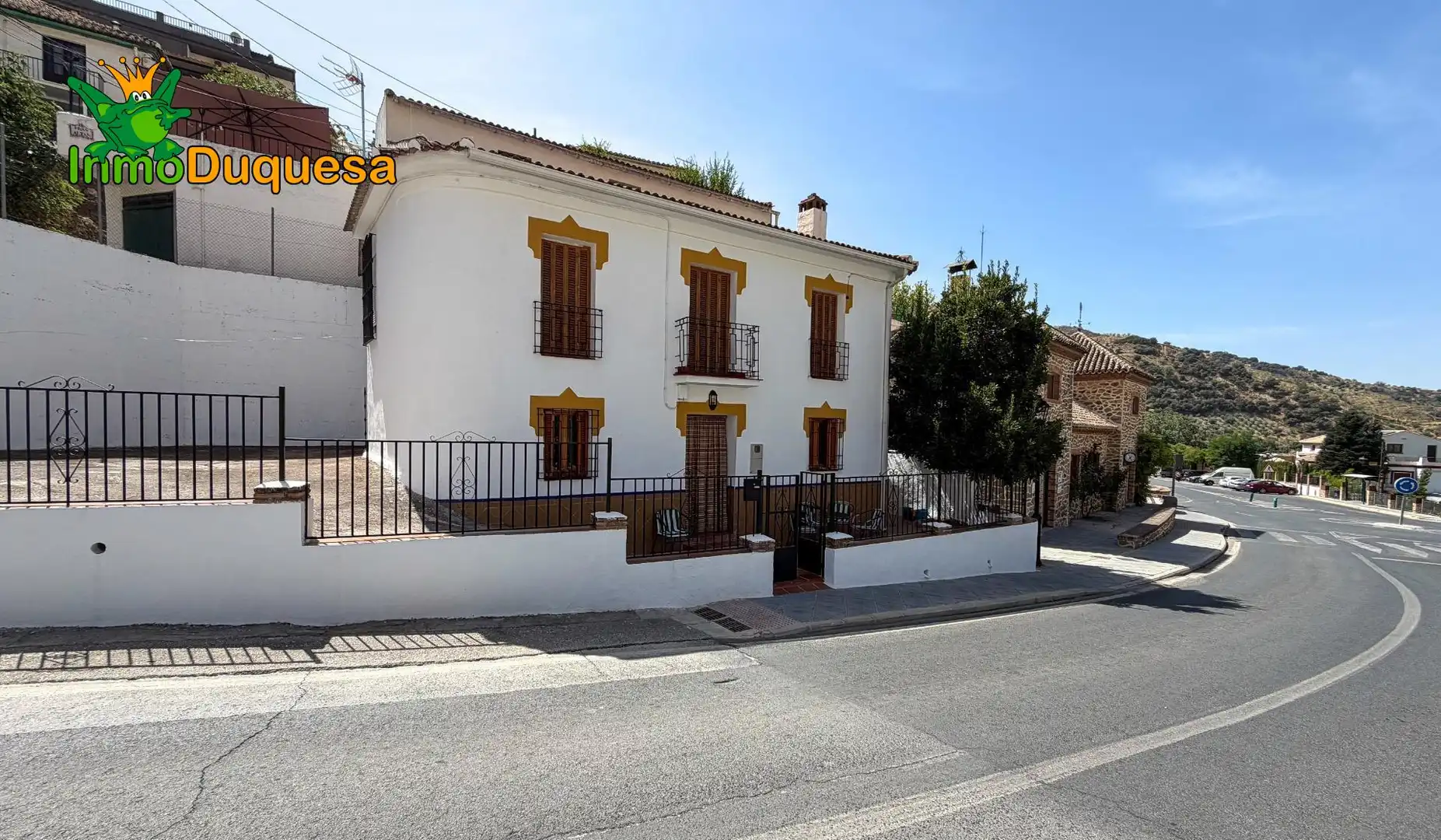 Exterior view of Houses for sale in Pinos Genil  with Heating, Private garden and Terrace