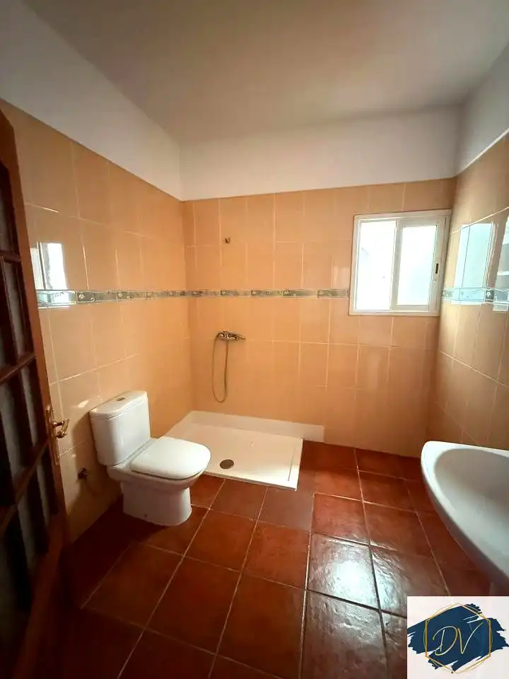 Bathroom of Ground floor for sale in San Cristóbal de la Laguna