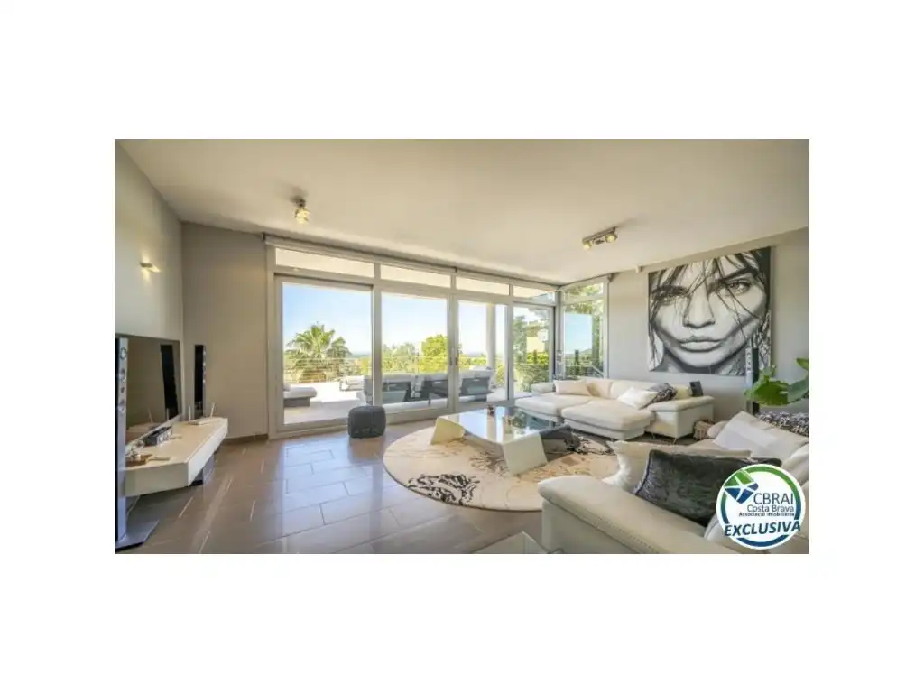 Detached house with pool for sale in Carrer d'Alemanya 74, imagen 32