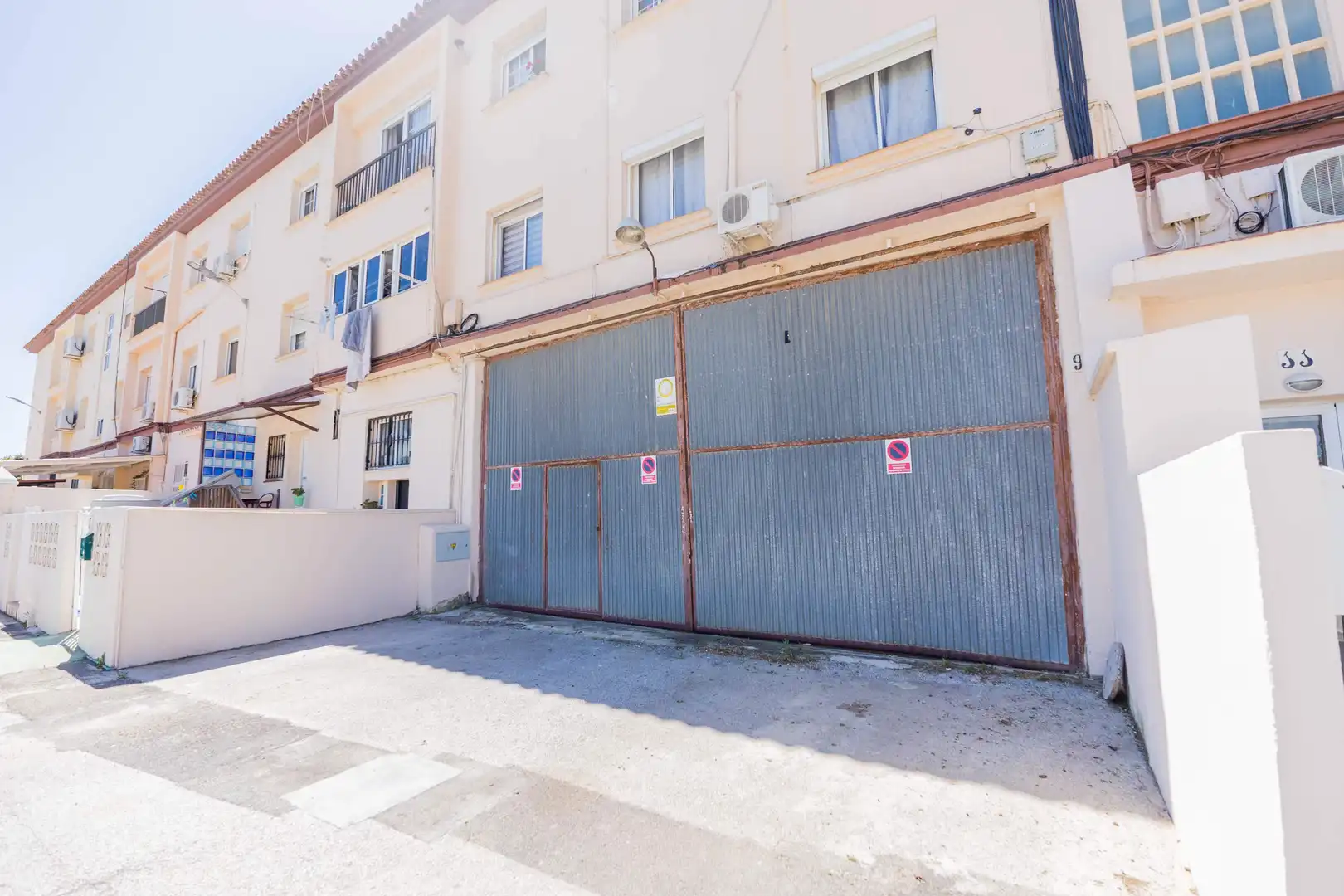 Exterior view of Industrial buildings for sale in Torremolinos