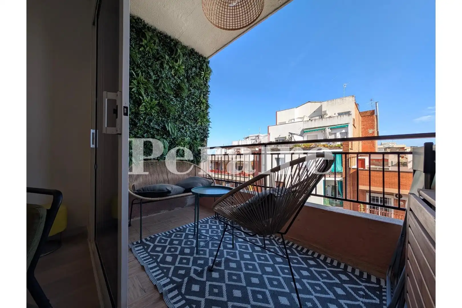 Terrace of Flat for rent in  Barcelona Capital  with Air Conditioner, Parquet flooring and Furnished