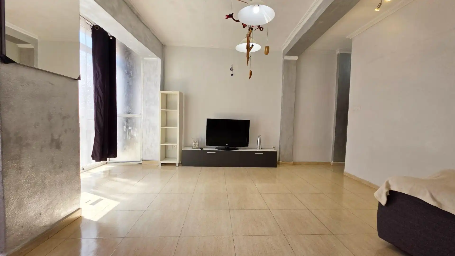 Wohnung zur Miete in Calle monforte del cid, Carolinas Altas