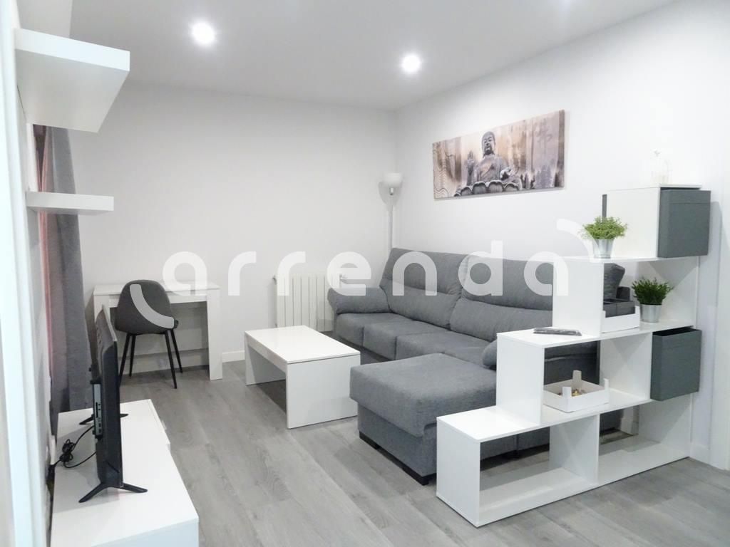 Apartamento de alquiler en Isaac Peral, Numancia - San Fernando