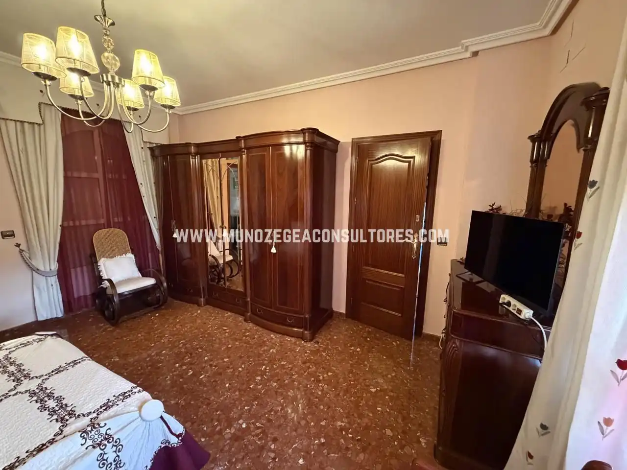 House with pool for sale in Calle Don Juan de Borbón, imagen 21
