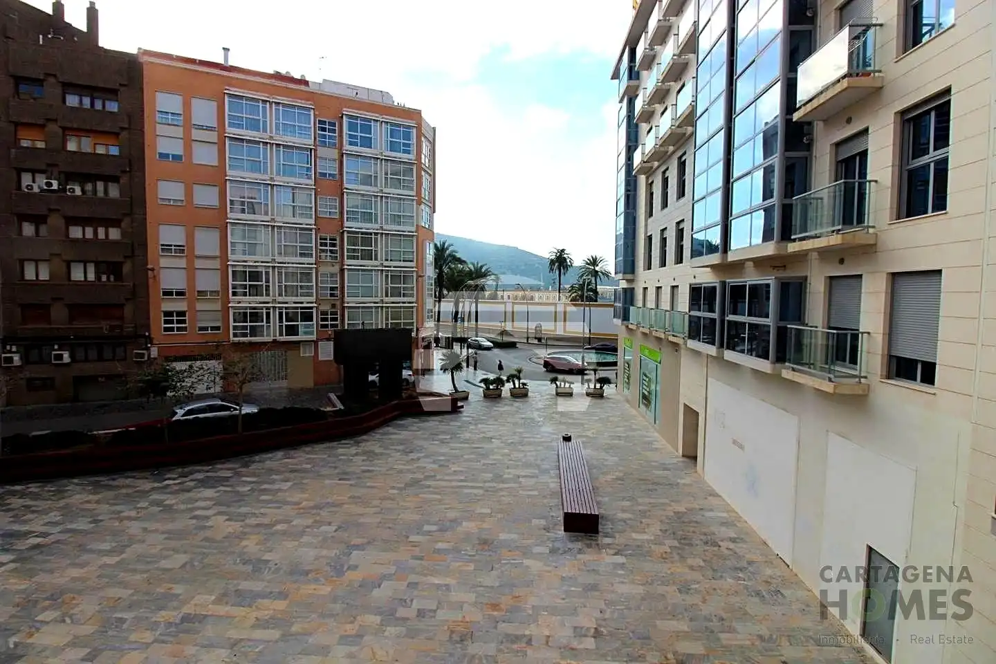 Vista exterior de Piso de alquiler en Cartagena con Calefacción, Parquet y Amueblado