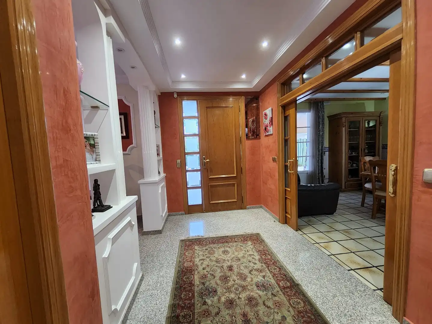 Houses for sale in San Vicente del Raspeig / Sant Vicent del Raspeig  with Storage room, Swimming Pool and Community pool
