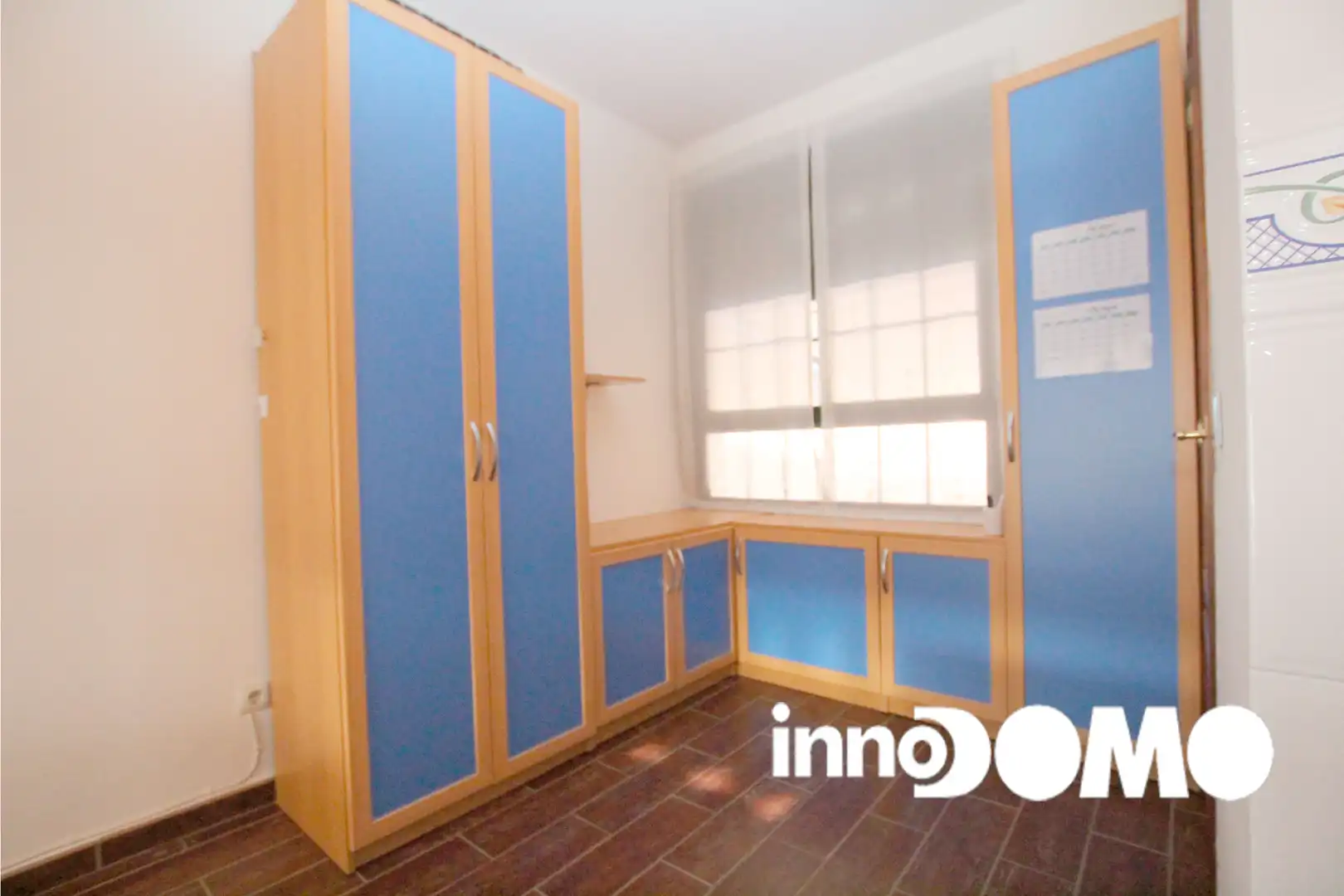 Habitación de Casa adosada en venta en Argés con Aire acondicionado, Calefacción y Jardín privado