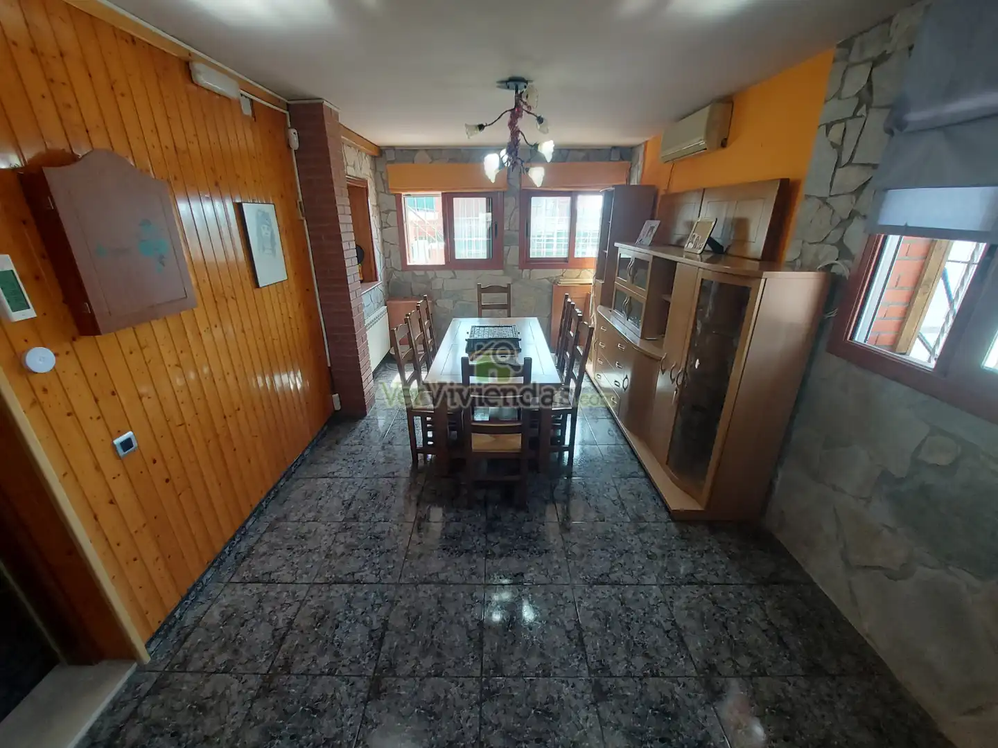 Menjador de Casa o xalet en venda en Castellbisbal amb Aire condicionat, Calefacció i Jardí privat